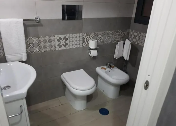 Hause Luisa Pensión *