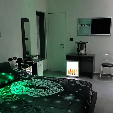 Hause Luisa Napoli
