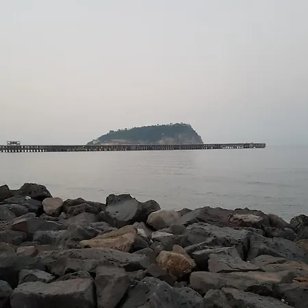 Hause Luisa * Napoli