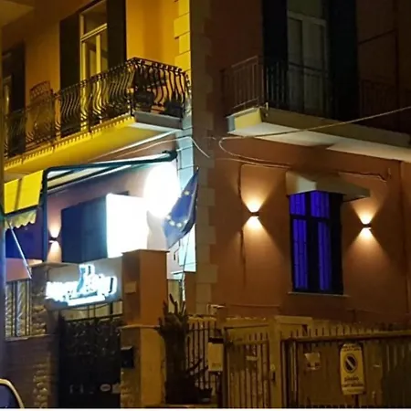 Taromy Napoli
